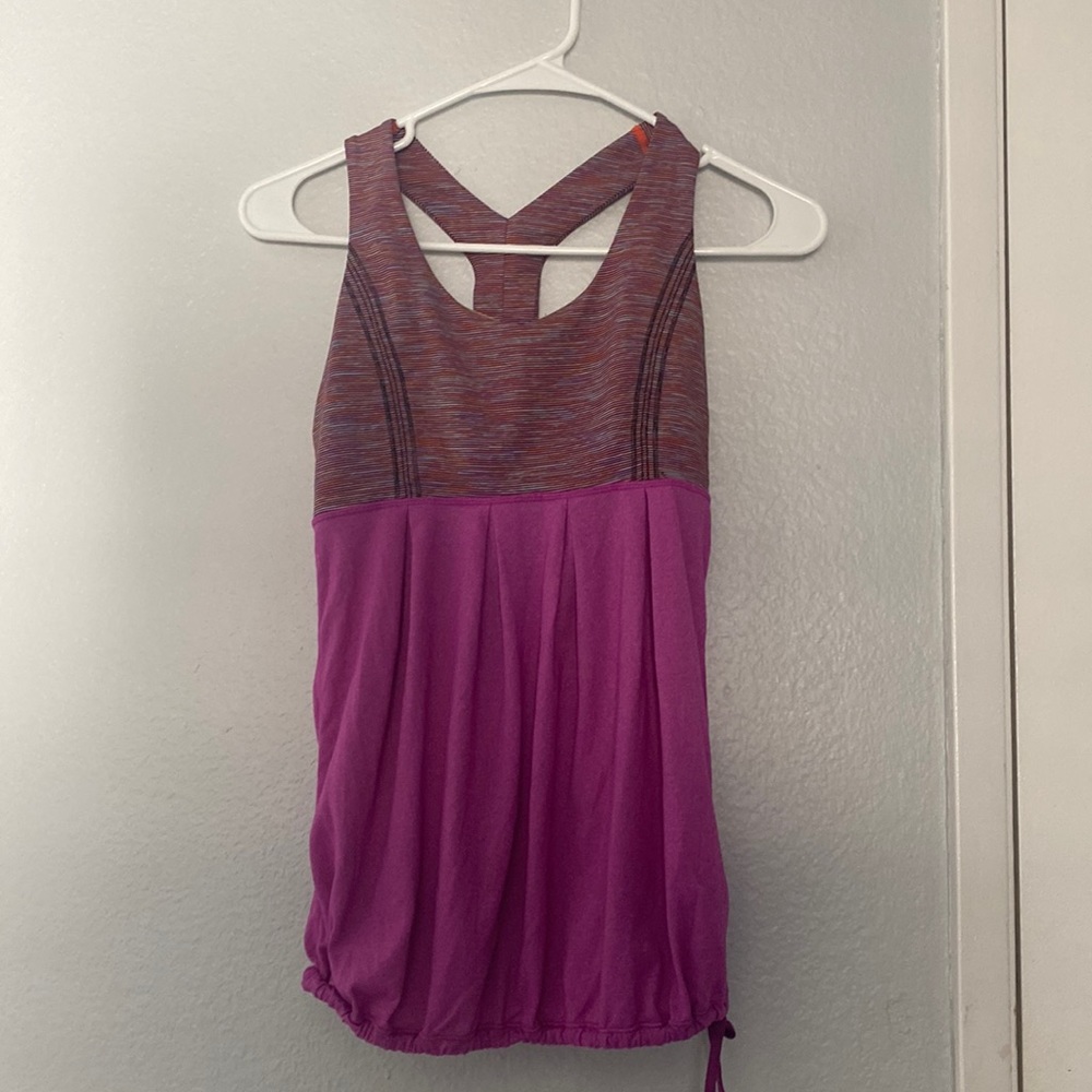 Lululemon top